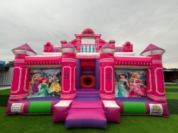 b79dfe12171ee0b06416d54d5f302676 1745389488 Princess Castle Bounce House XL